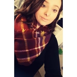 Meet your Posher, Ashleigh